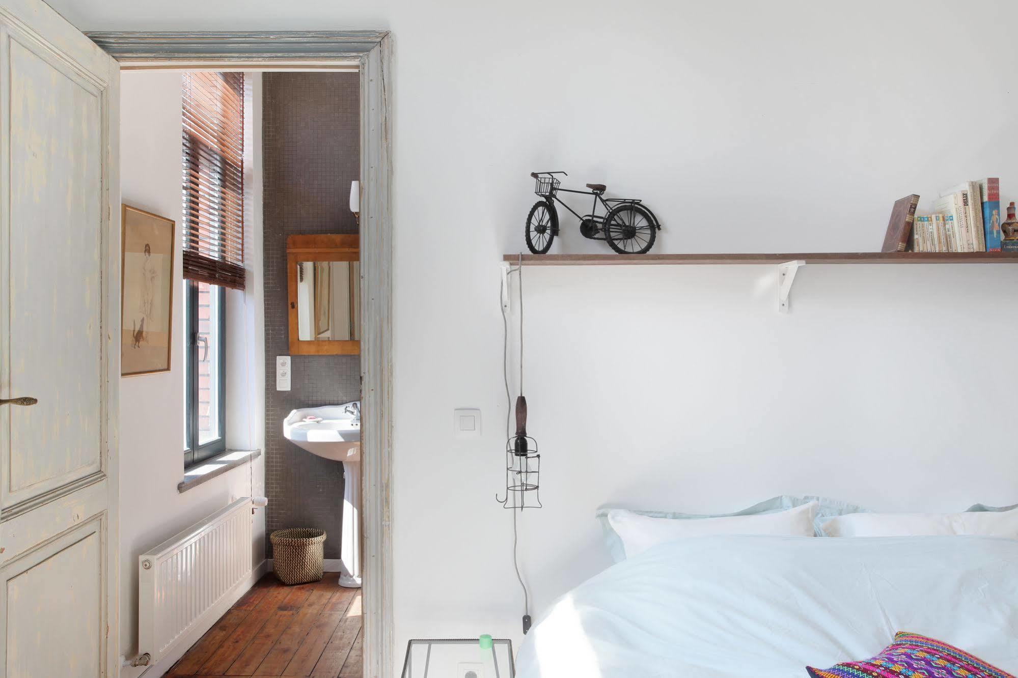 B&B Serpentin Ixelles Esterno foto